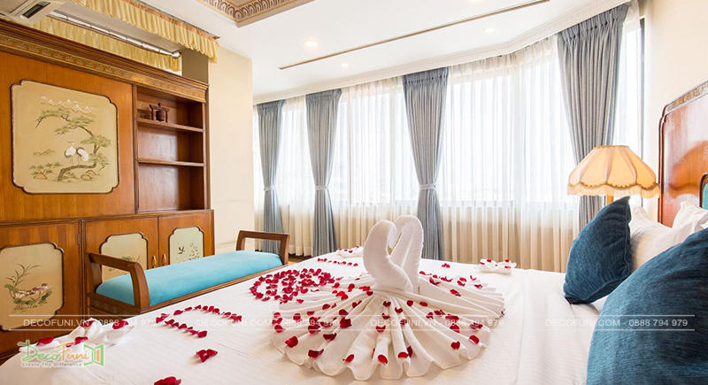 Honeymoon là gì? Cách trang trí phòng tân hôn khách sạn đẹp